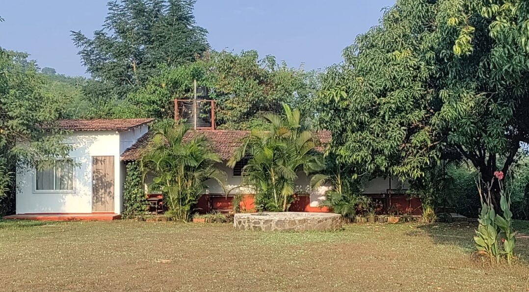 Mango Hum Bungalow